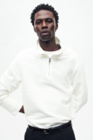 Regular Fit Zip-top sweatshirt 22.99 €