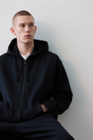 Loose Fit Zip-through hoodie 24.99 €