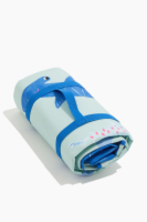 HM  Patterned picnic blanket