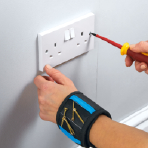 Workzone Magnetic Wristband