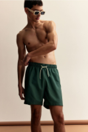 Swim shorts 16.99 €