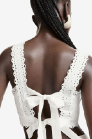 HM  Lace-trimmed bralette top