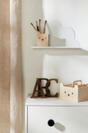 HM  Cloud-shaped wall shelf